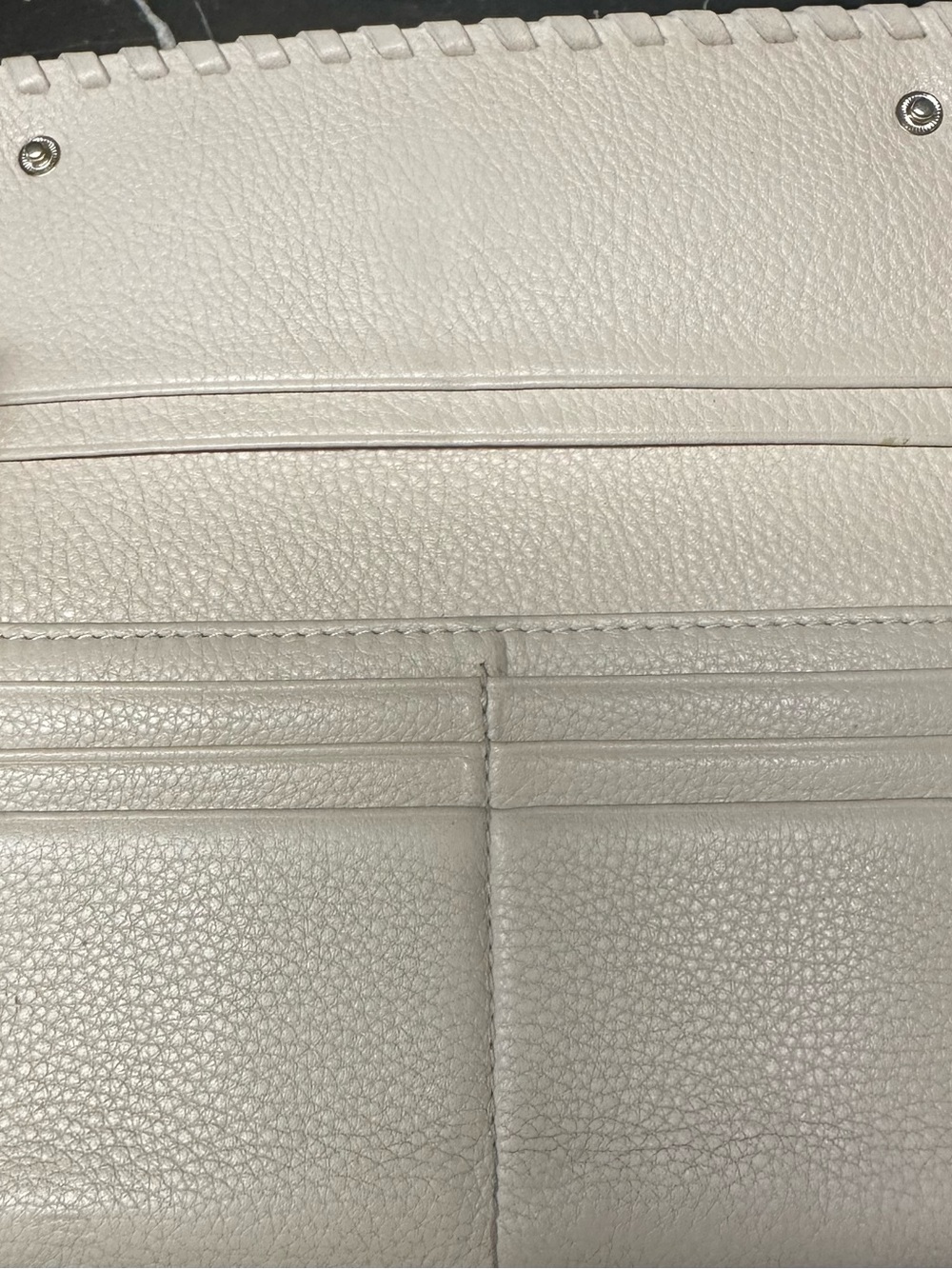 EUC TORY BURCH WALLET - Picture 5 of 7